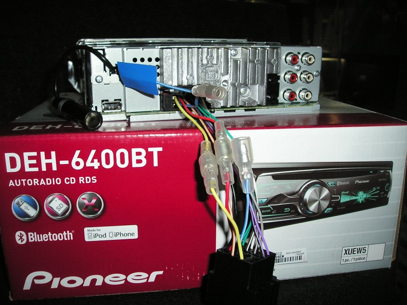 Pioneer Deh-6400bt  -  4